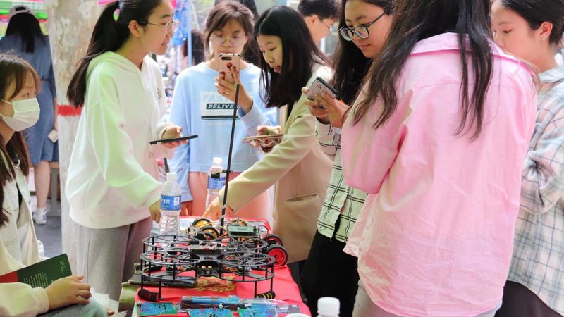 社交类APP开发：成本构成与影响因素分析